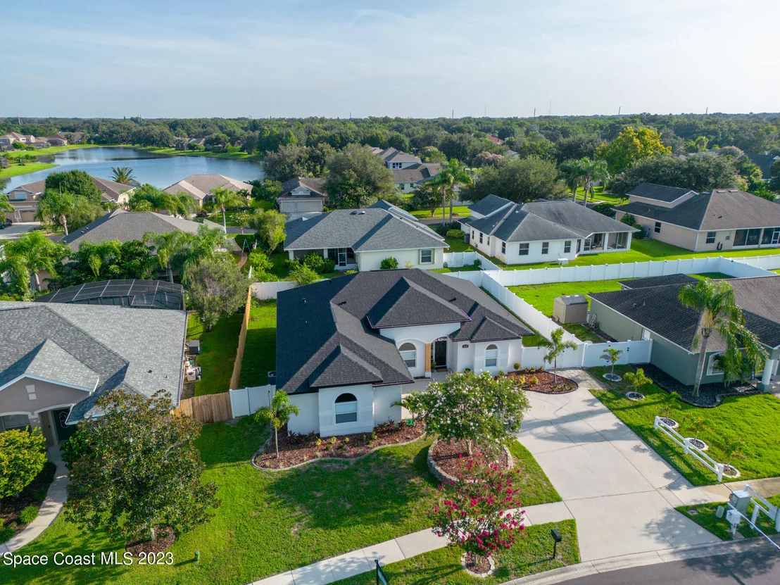 Photo of 2532 Christopher Drive