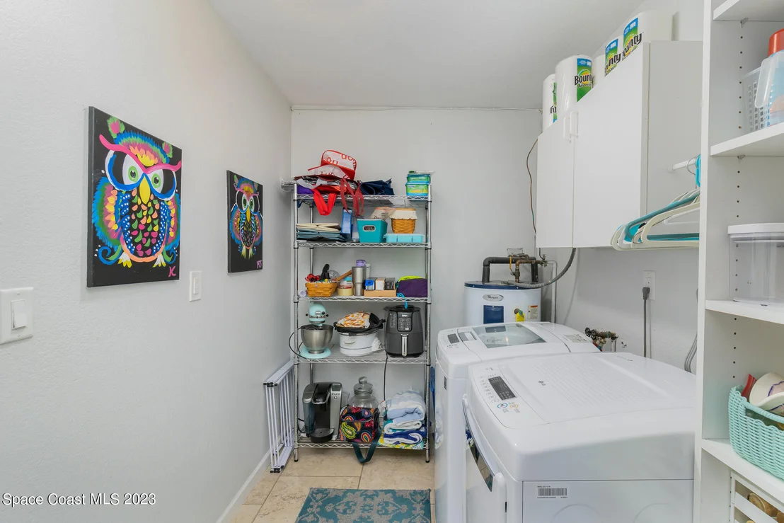 Photo of 302 6th Avenue
