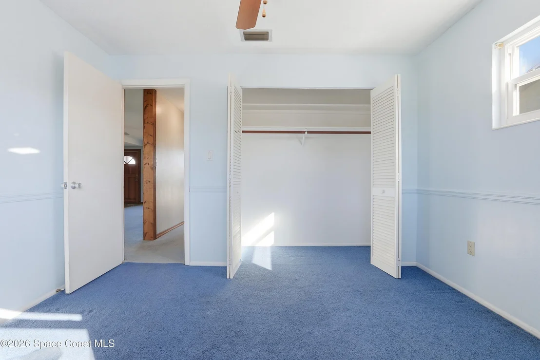 Photo of 875 Kings Post Road