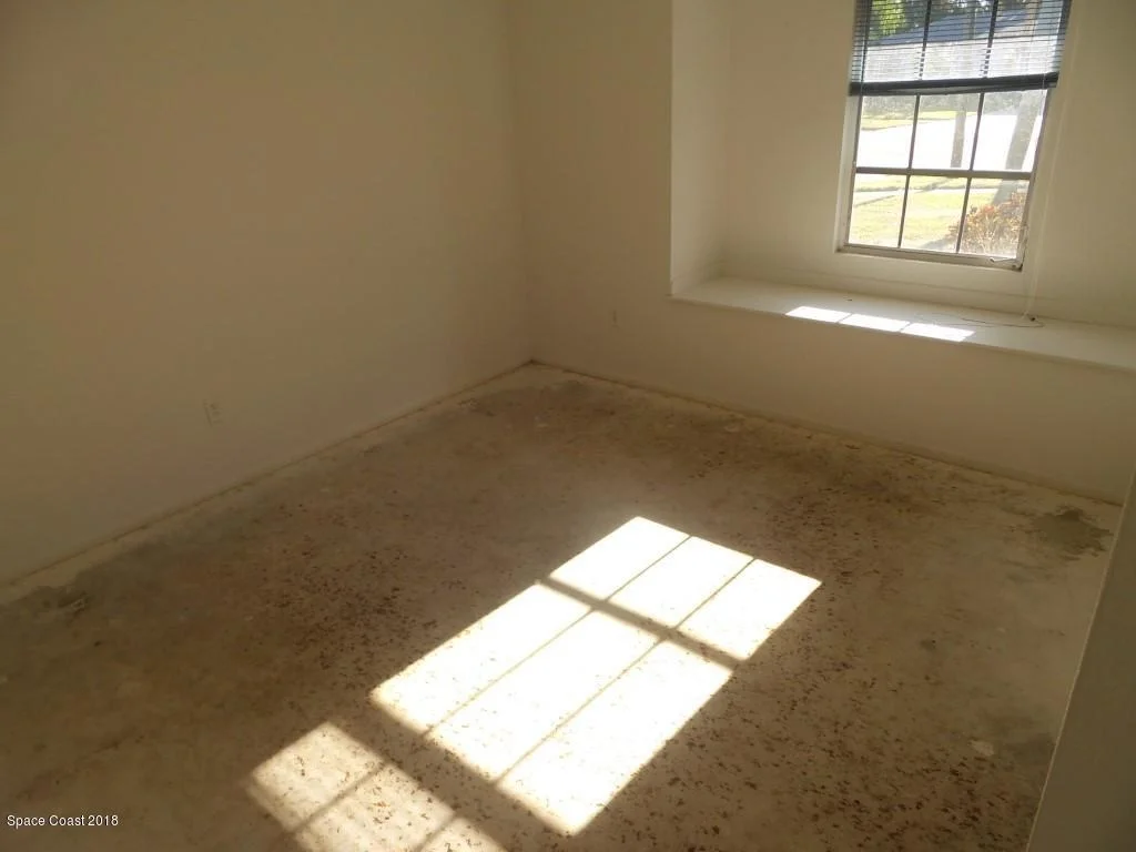 Photo of 791 Burman Lane NE