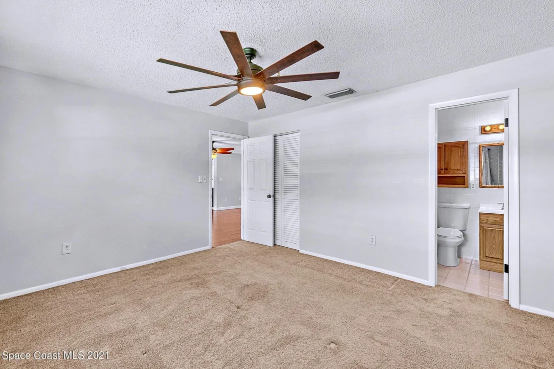 Photo of 2643 Lorna Drive
