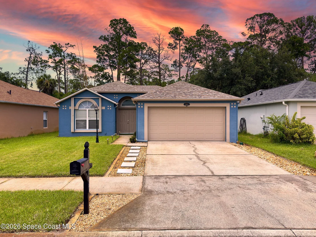 Photo of 1664 Vista Lake Circle