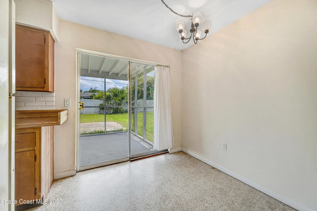 Photo of 1359 Ashwood Drive