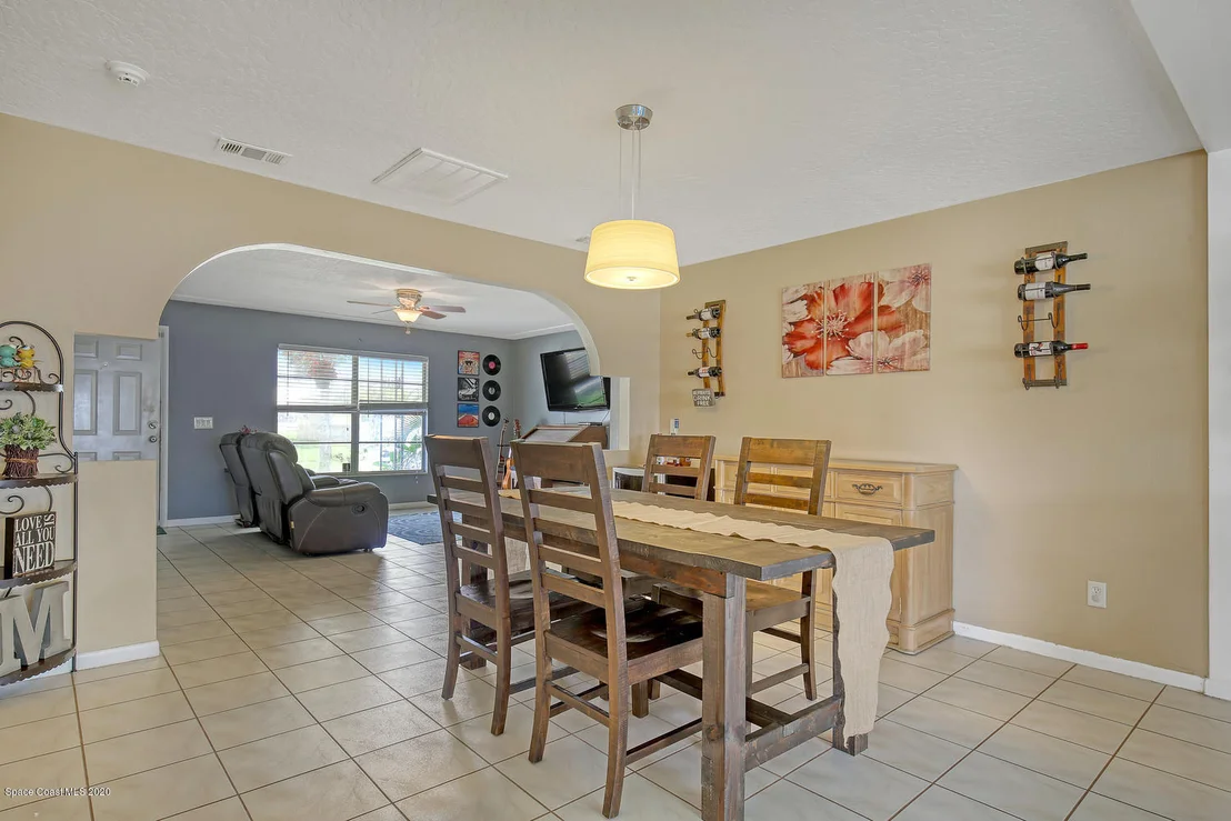 Photo of 656 Dijon Drive