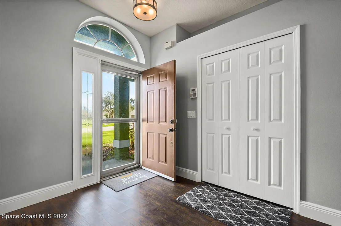 Photo of 1036 Pelican Lane