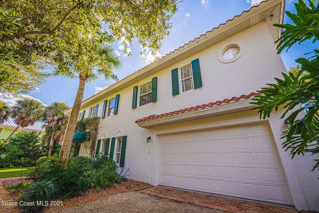 Photo of 176 Bayshore Drive
