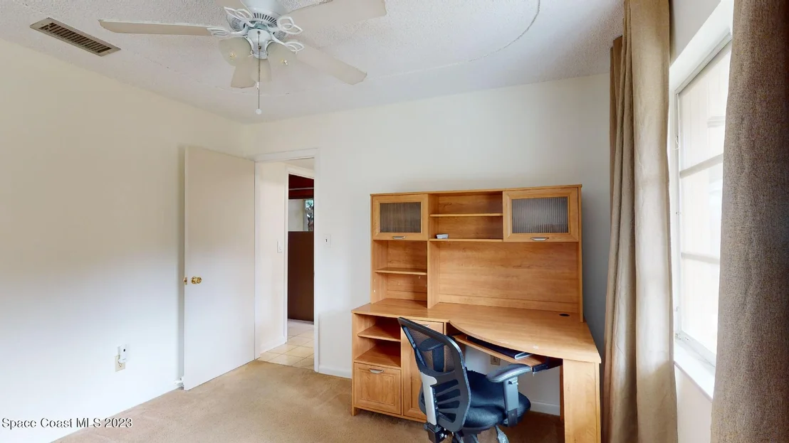 Photo of 383 Chester Drive