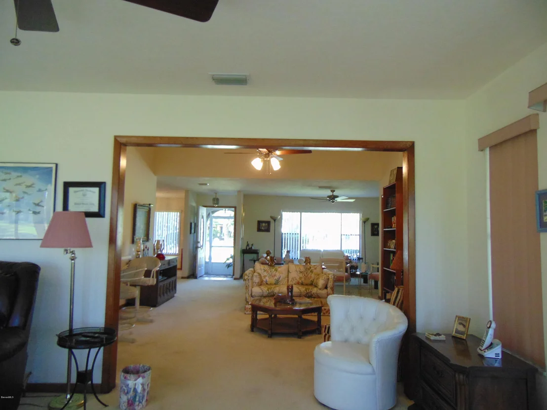 Photo of 1549 Freedom Drive
