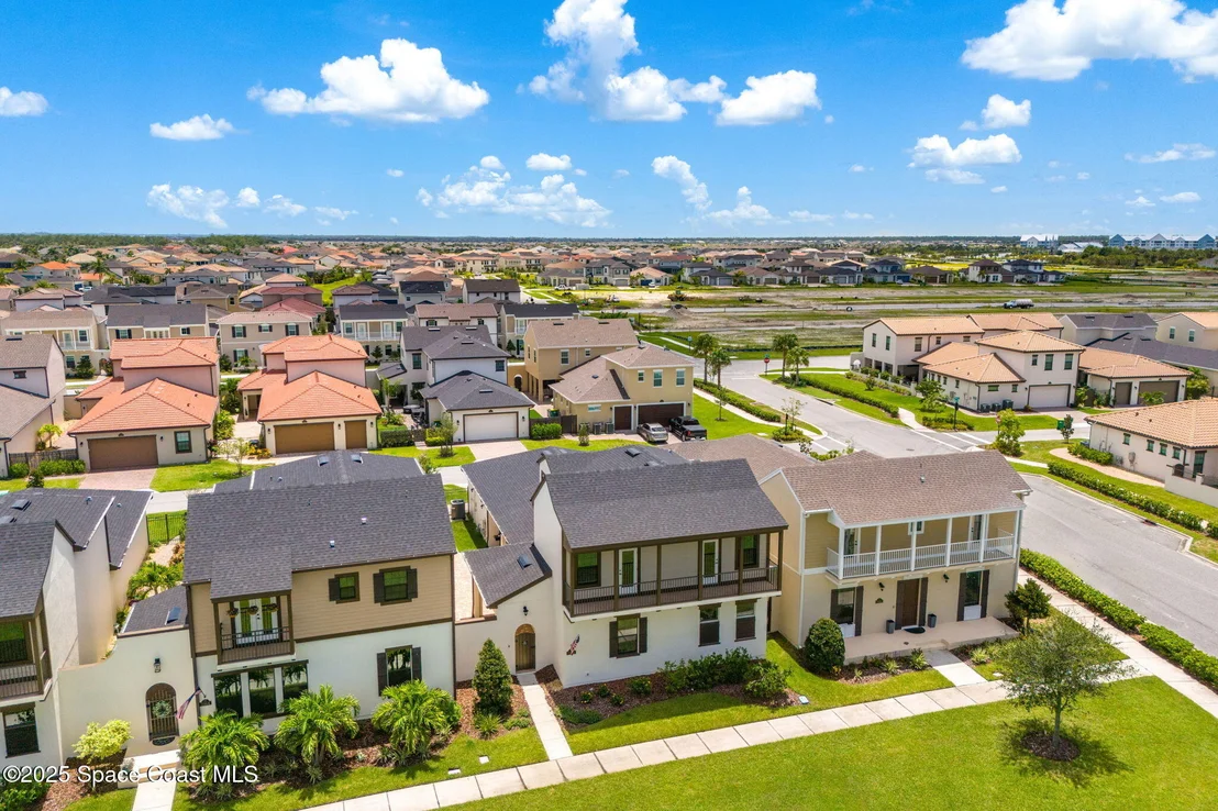 Photo of 2372 Pravny Lane