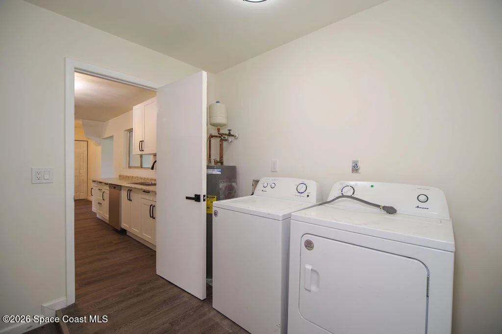 Photo of 653 Atlas Avenue NE
