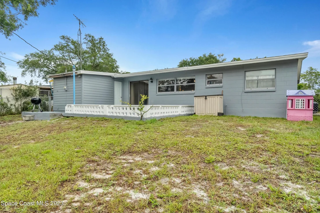 Photo of 1426 Arnold Drive