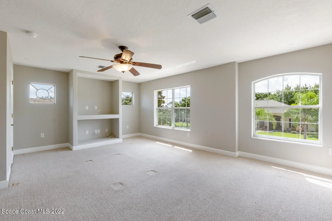 Photo of 4707 Alamanda Drive