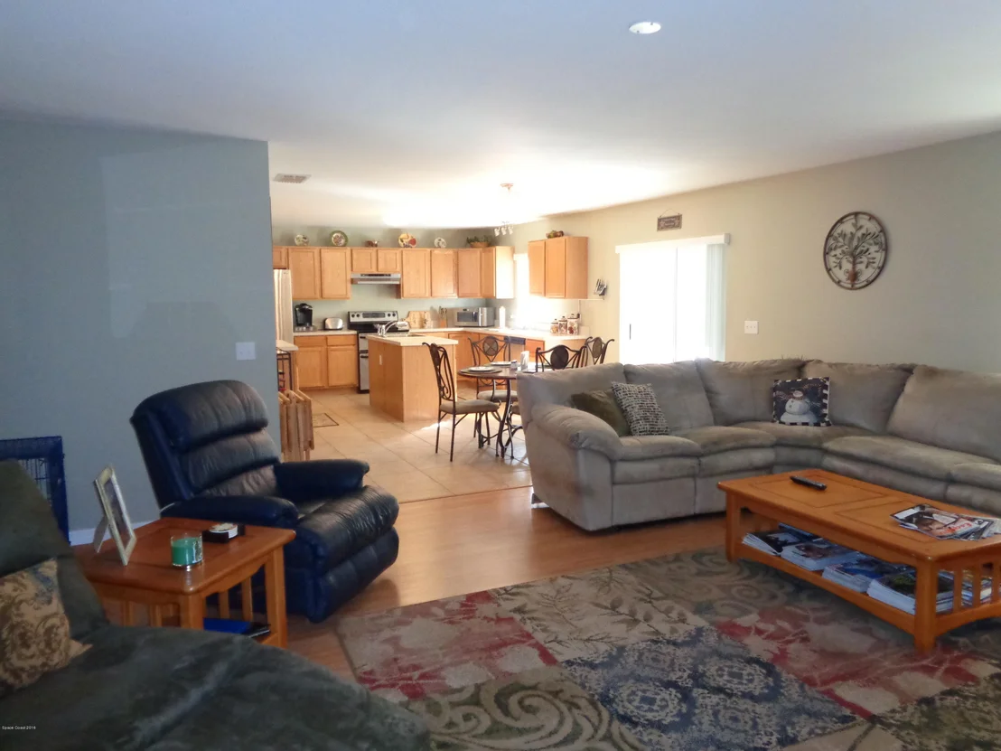 Photo of 1403 Sorento Circle