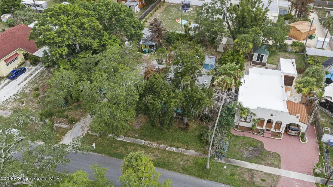 Photo of 316 Carleton Drive