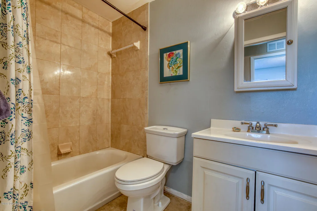 Photo of 2808 Hereford Road