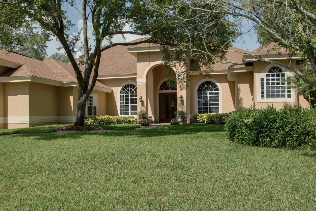Photo of 774 Glengarry Drive