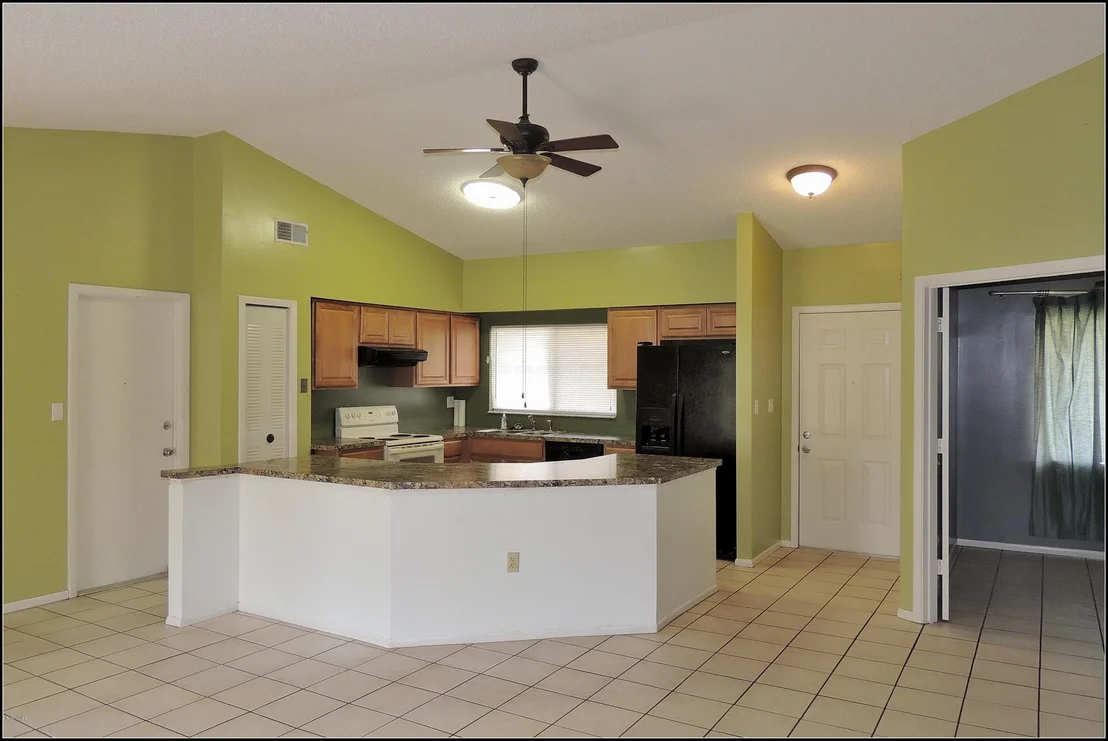 Photo of 6527 Pleasant Avenue