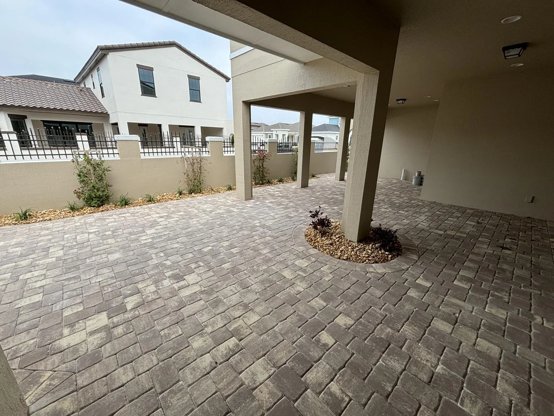 Photo of 8407 Gullen Drive