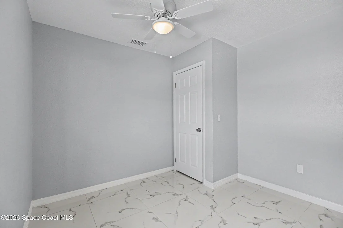 Photo of 3280 Ideal Avenue NE