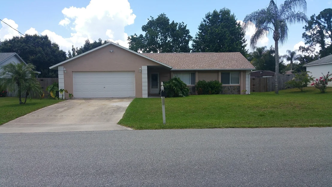 Photo of 7015 Pluto Avenue