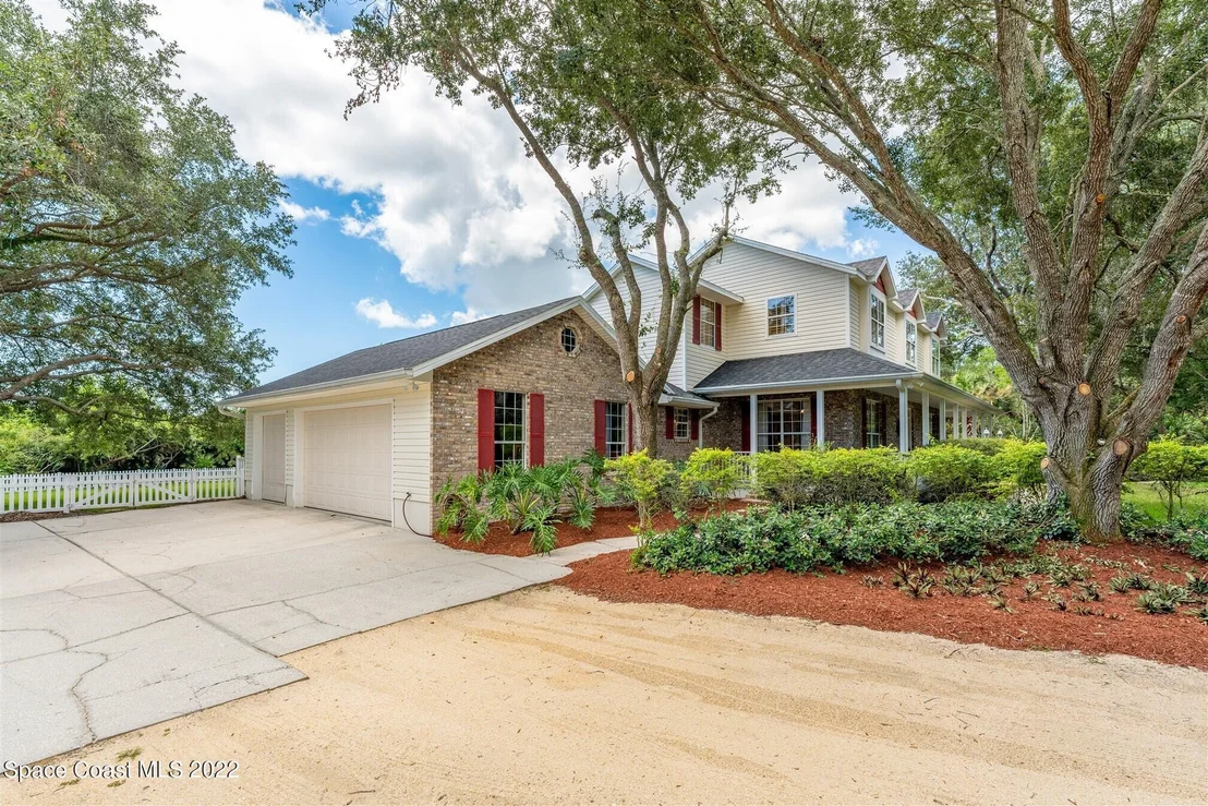 Photo of 4161 Mockingbird Drive