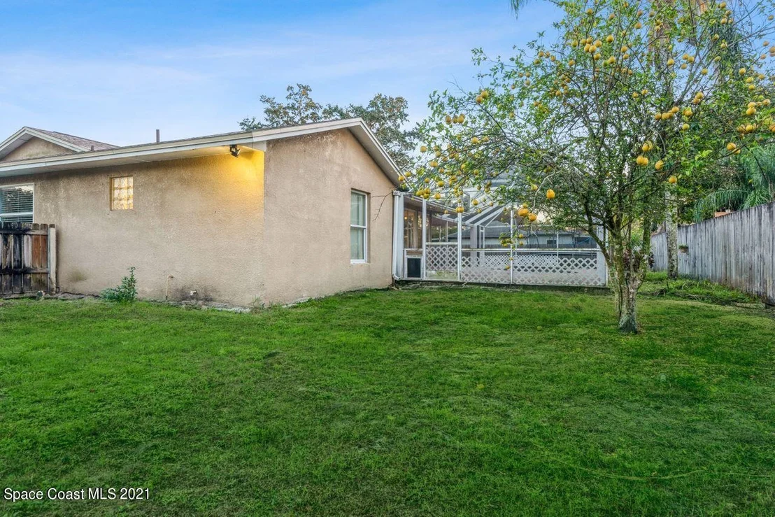 Photo of 7000 Pluto Avenue