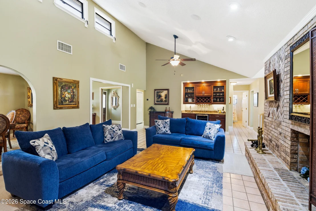 Photo of 1088 Fairlawn Drive