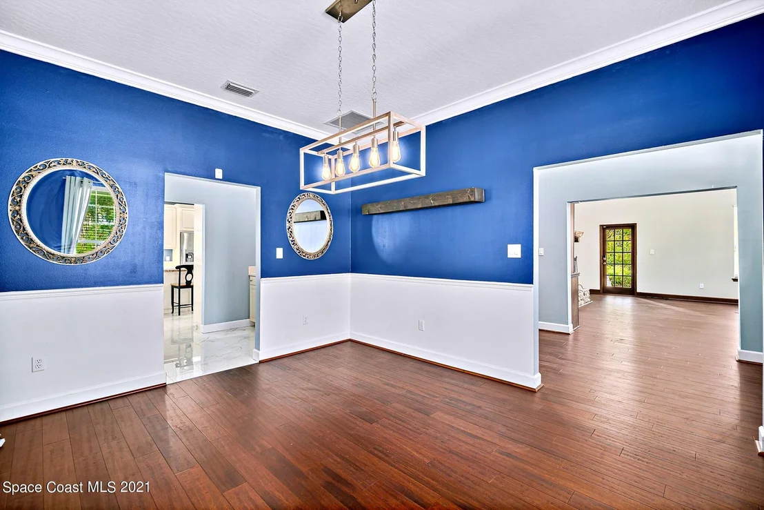 Photo of 3575 James Road