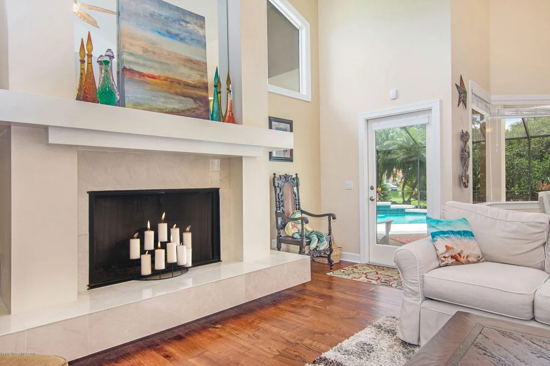 Photo of 717 Oak Park Drive