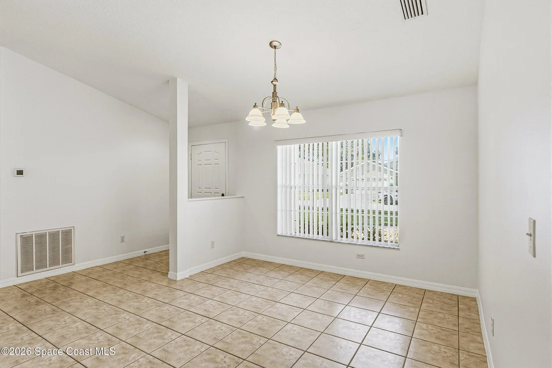Photo of 1343 Richwood Circle