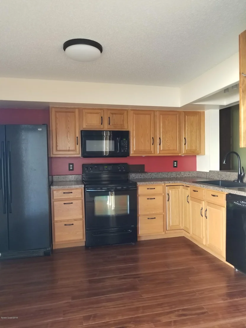 Photo of Unit 26 at 1880 Murrell Road