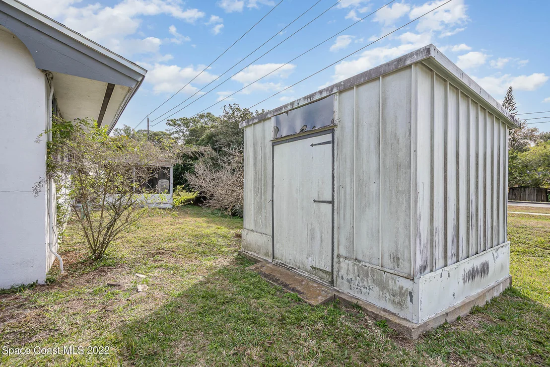 Photo of 1037 Fairlawn Drive