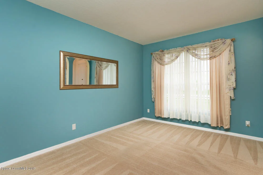 Photo of 1450 Whitman Drive