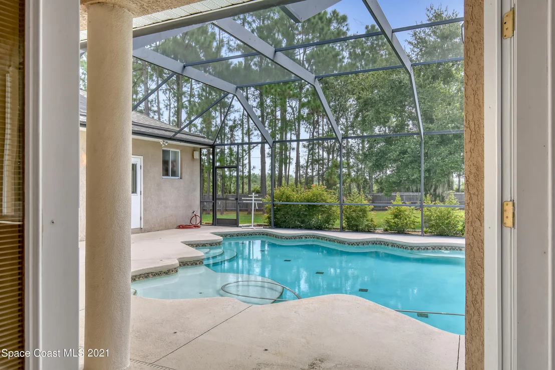 Photo of 2875 Kingfisher Way