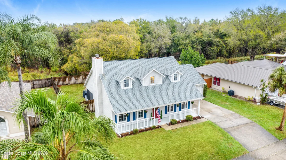 Photo of 892 Spirea Drive