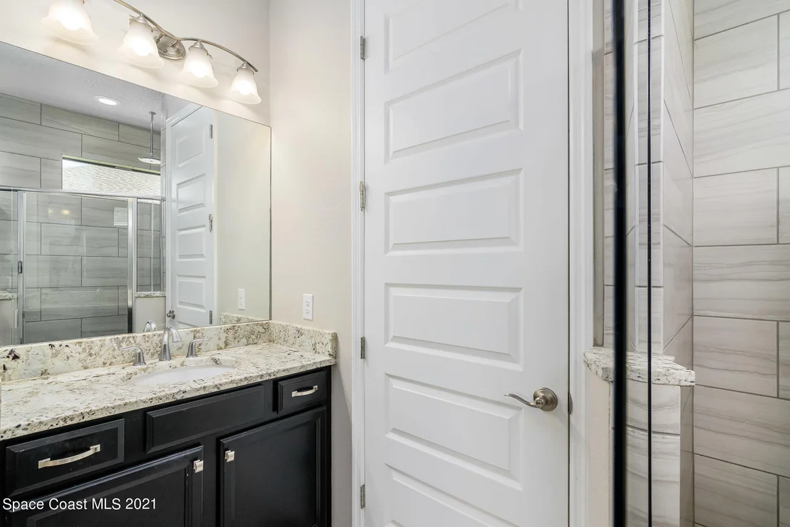 Photo of 7407 Bluemink Lane
