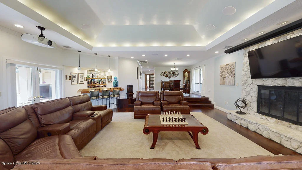 Photo of 643 Doral Lane