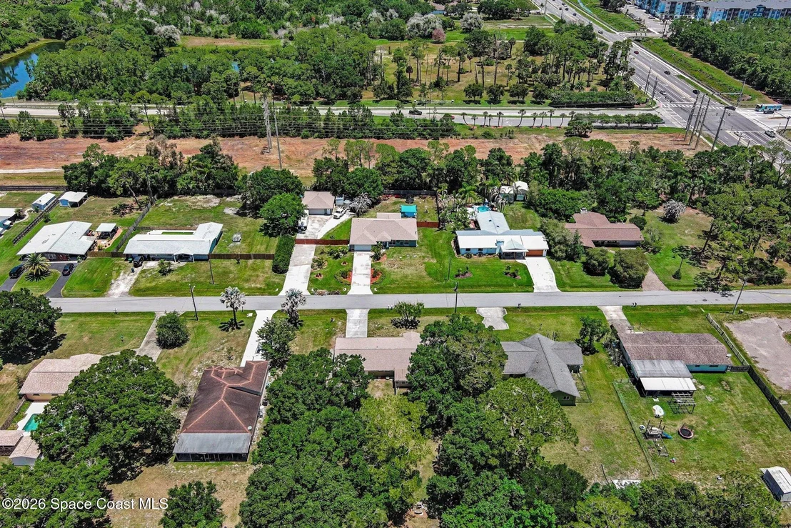 Photo of 3075 Ellis Drive
