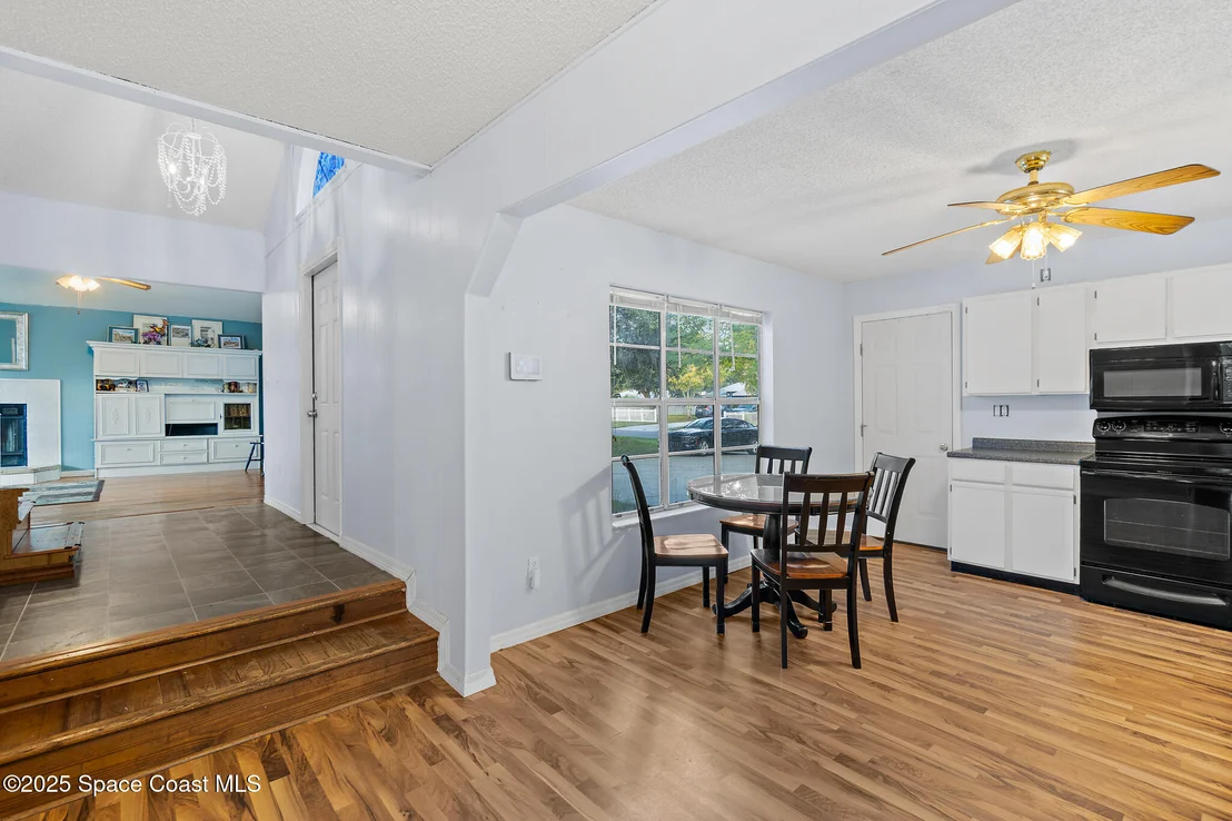Photo of 6215 Balboa Street