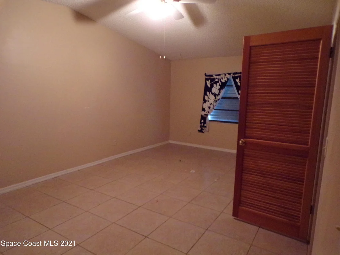 Photo of 398 Fordham Street