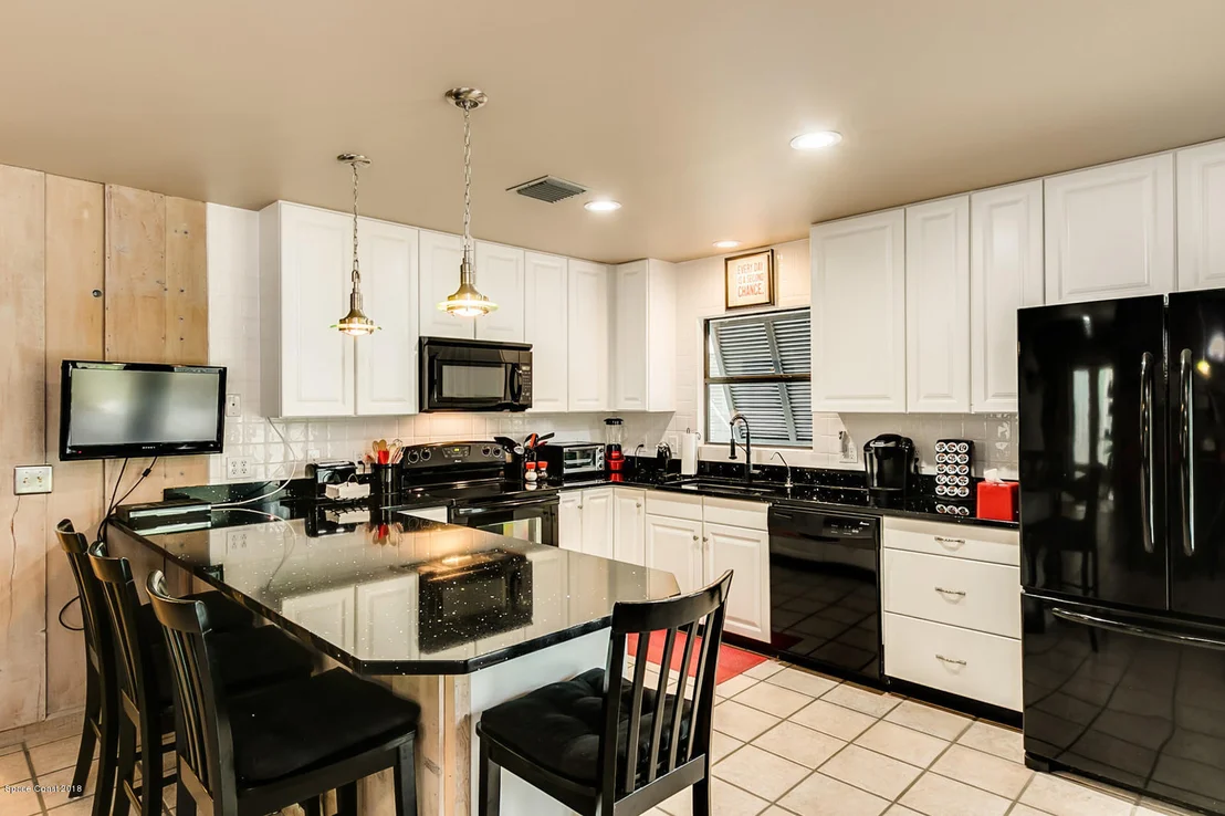 Photo of 345 Pelican Drive