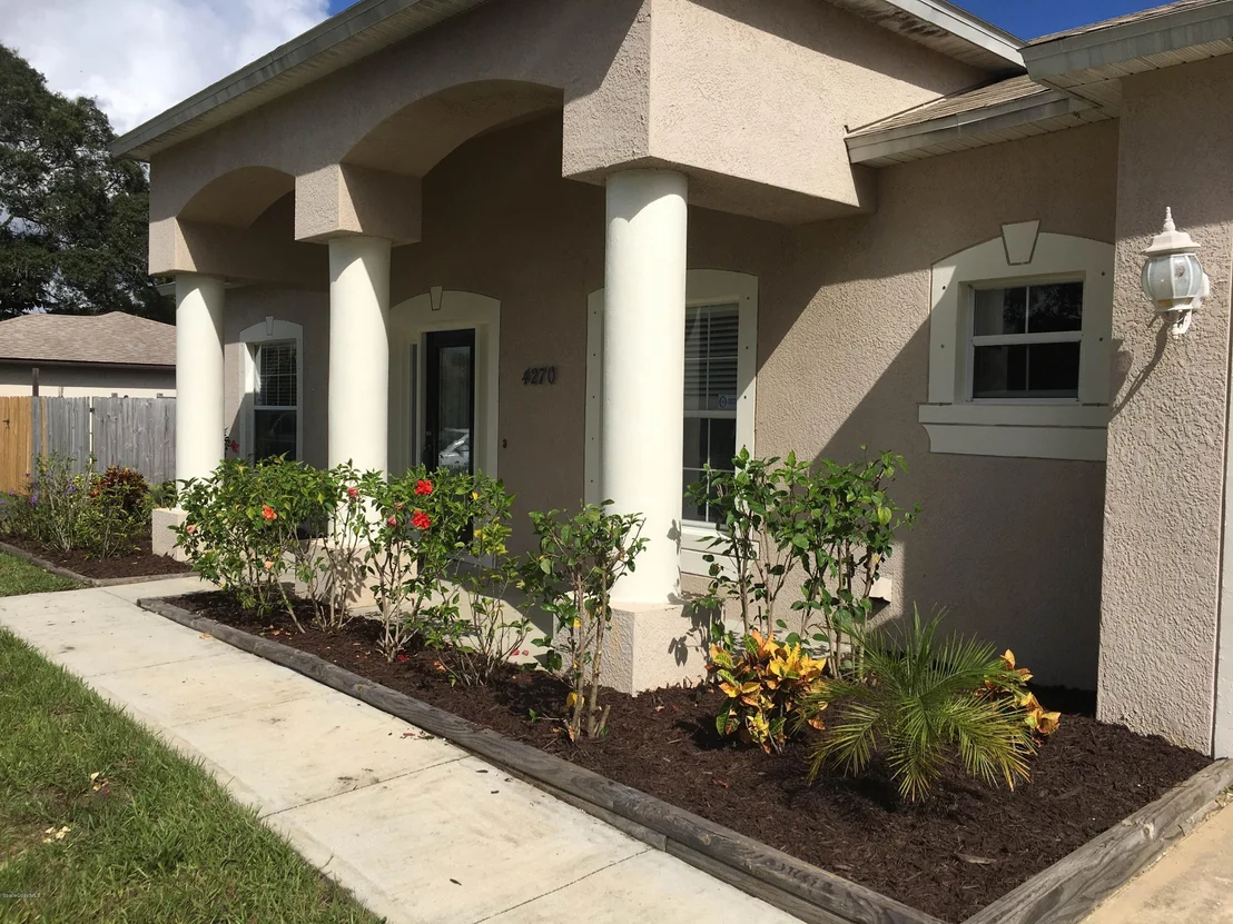Photo of 4270 Mac Tavish Street