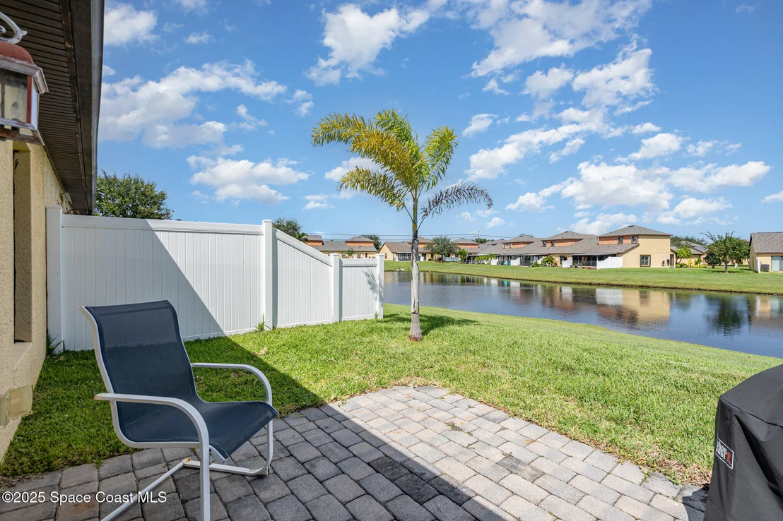 Photo of Unit 101 at 1165 Luminary Circle