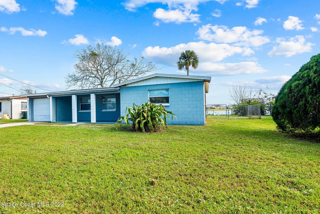 Photo of 1280 Estridge Drive
