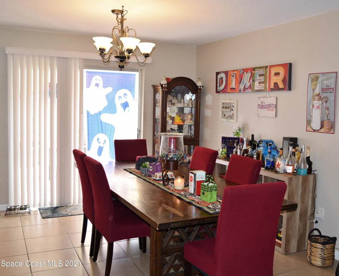 Photo of 2527 Diplomat Drive