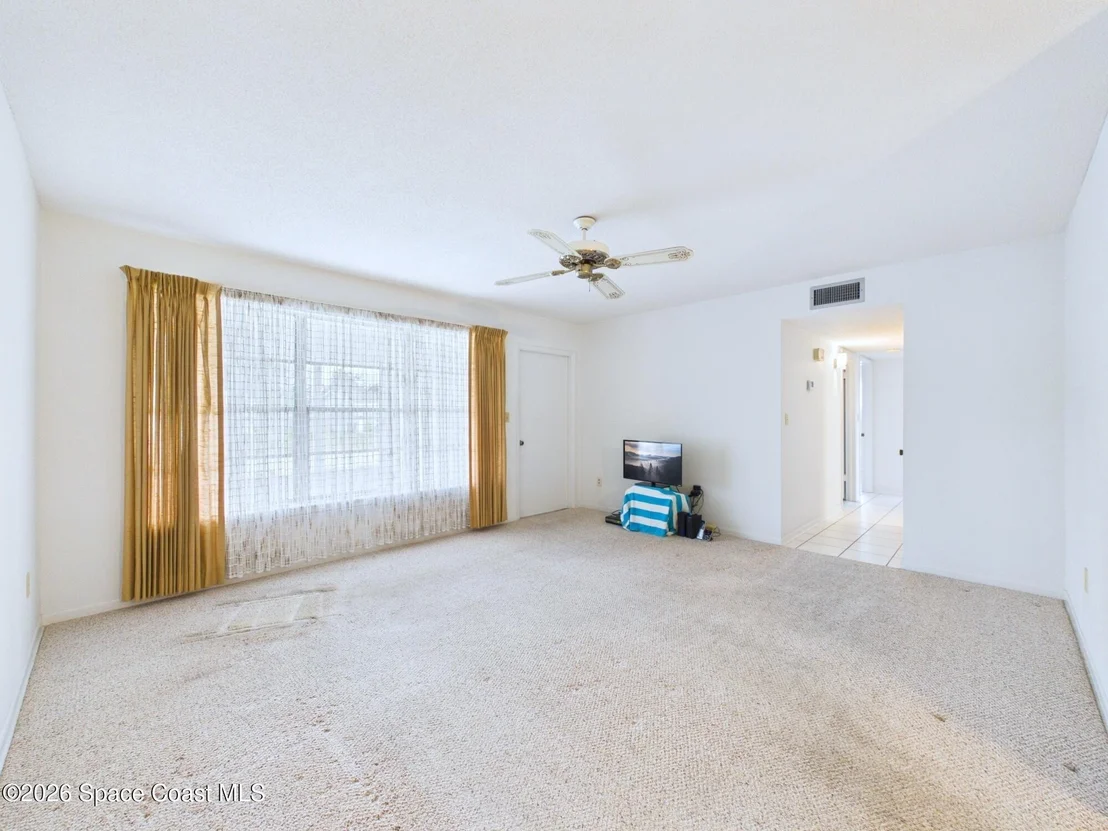 Photo of 2939 Chipper Drive NE