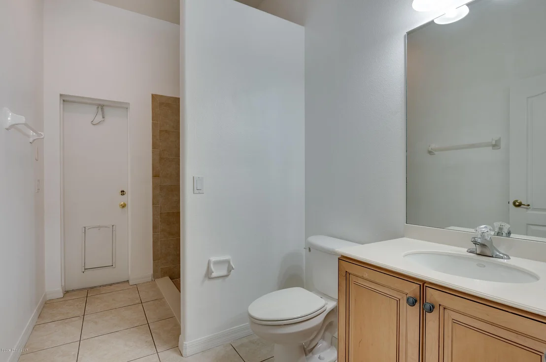Photo of 2118 Windbrook Drive SE