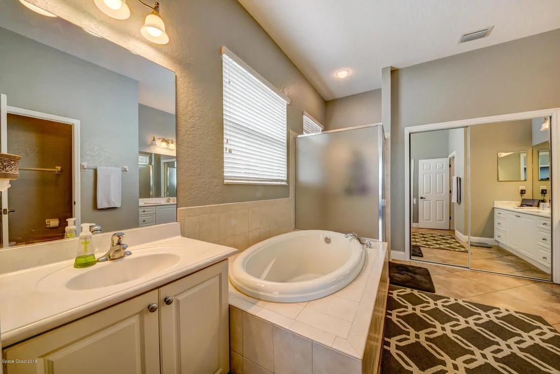 Photo of 4799 Chastain Drive