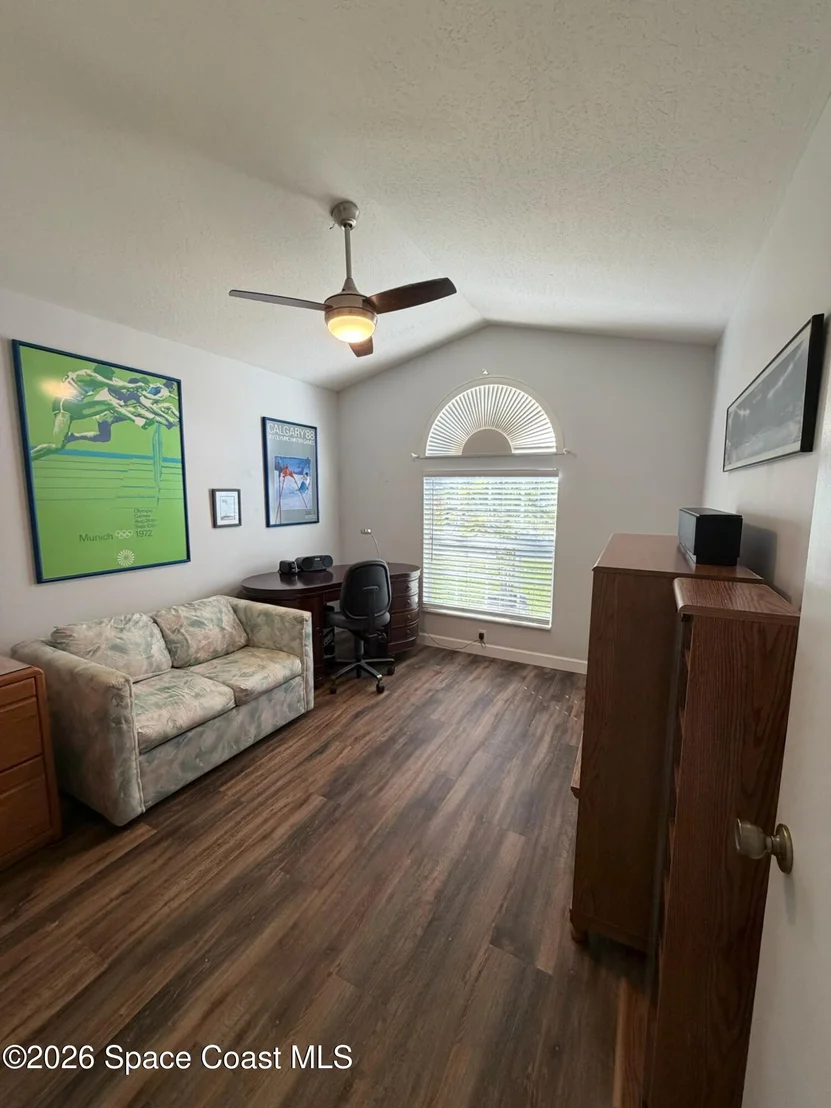 Photo of 1032 S Fork Circle