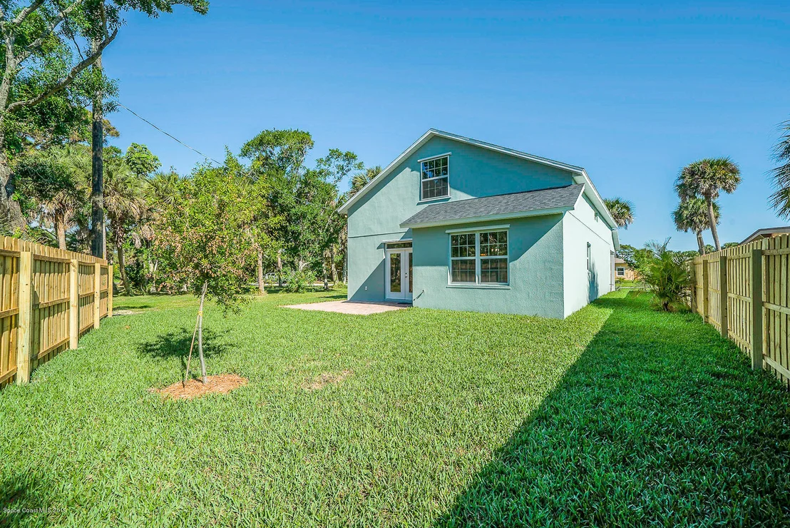 Photo of 103 Lagoon Avenue
